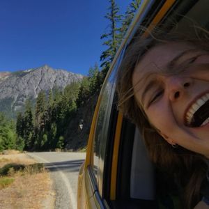 Meet your Posher, Isabel